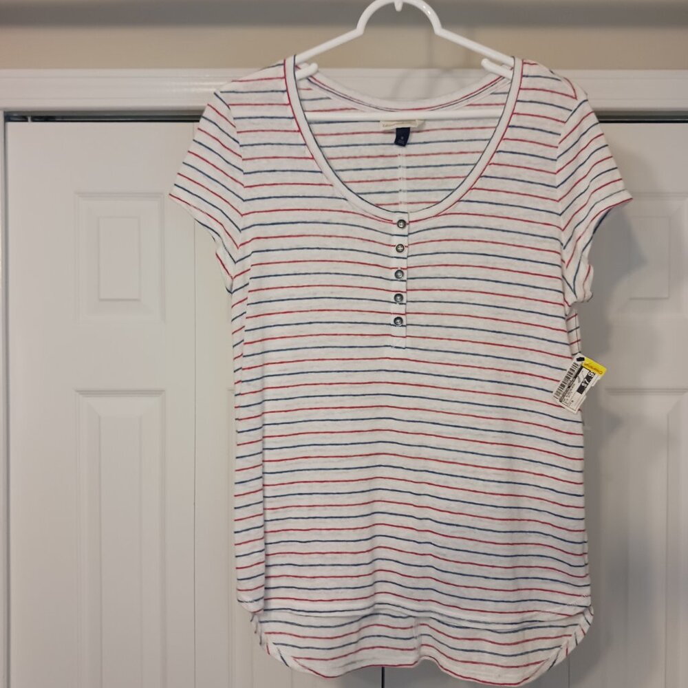 #85 3/$18 - Universal Thread White/Red Short Sleeve Top Size M